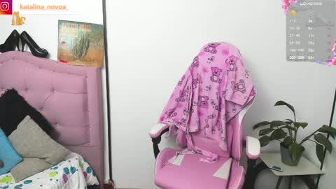 Snapshot of liv_rosse chatting on 06.03.26 Katalina Novoa. online show from 06.03.26