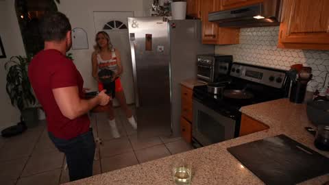 Snapshot of livanddrew chatting on 11.08.25 Liv and Drew online show from 11.08.25