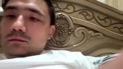 live_8 online show from 04.25.26