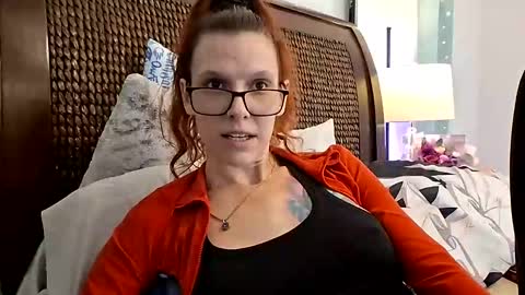 Lilith online show from 09.26.25