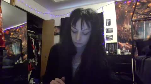 Liv Mirage online show from 12.28.24