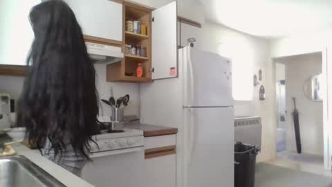 Liv Mirage online show from 09.21.25