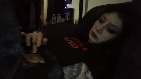 Snapshot of livmirage chatting on 10.01.25 Liv Mirage online show from 10.01.25