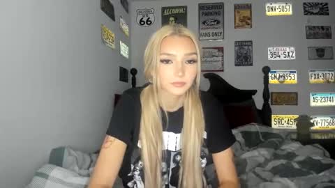 Snapshot of livvywinters chatting on 02.09.26 Livvy online show from 02.09.26