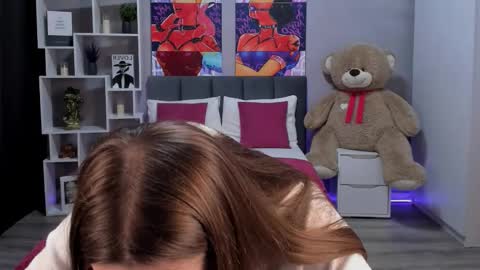 liyamayer online show from 09.17.25