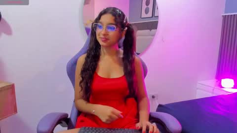 Snapshot of liz__cute chatting on 10.04.25 Lizeth online show from 10.04.25