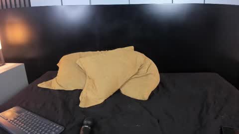 Snapshot of liz_goth chatting on 02.26.25 Liz online show from 02.26.25