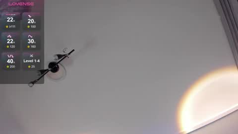 Liz  online show from 09.12.25