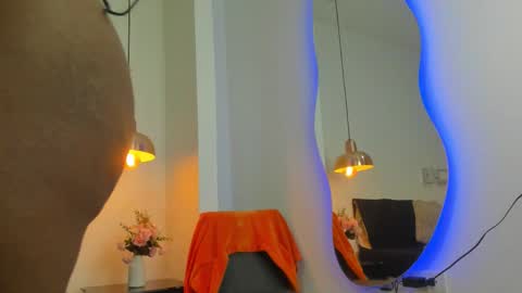 Snapshot of liz_ortega30 chatting on 03.28.26 liza online show from 03.28.26