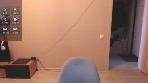 Liza Wet online show from 10.24.25