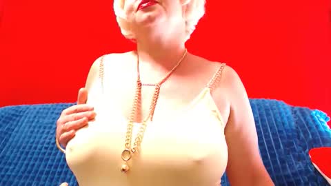Snapshot of lizabrazzer chatting on 05.18.26 LizaBrazzer online show from 05.18.26