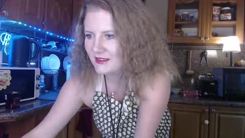 LizaCakes online show from 01.21.25