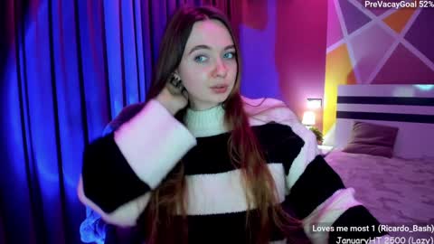 Snapshot of lizaghost chatting on 01.08.25 Girl next door online show from 01.08.25