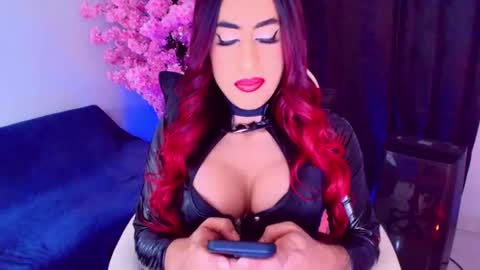 Snapshot of lizagothdoll chatting on 07.05.26 Liza Goth online show from 07.05.26