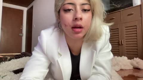 Lizeth online show from 12.26.24