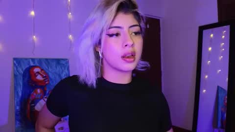 Lizeth online show from 02.17.25