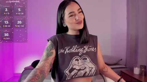 Liza online show from 10.31.25