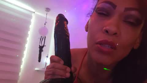 Mistress Liz Escobarxxx online show from 11.05.25