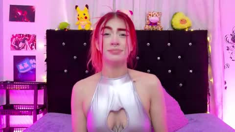 Snapshot of lizz_bela1 chatting on 10.12.25 Lizz online show from 10.12.25