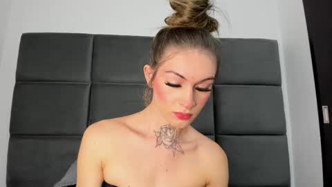 lizz_luna online show from 10.07.25