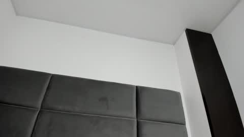 lizz_luna online show from 10.23.25