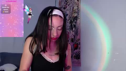 Snapshot of lizza_scott chatting on 11.12.25 Lizza Scott online show from 11.12.25