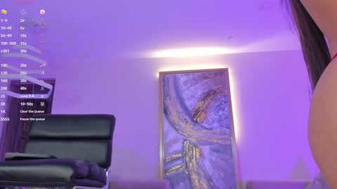 Lizzi  online show from 12.21.24