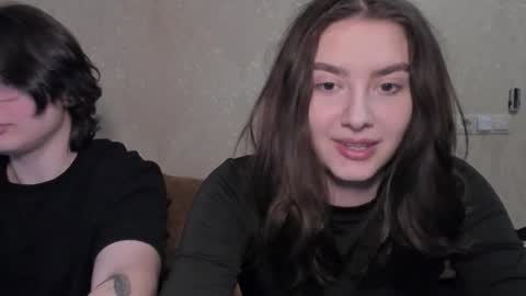 lizzi_muur online show from 02.08.26
