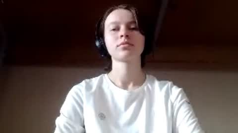 Snapshot of lizziethaniel chatting on 06.17.26 Sofia online show from 06.17.26