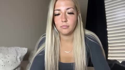 lizzy2bizzy online show from 04.01.26