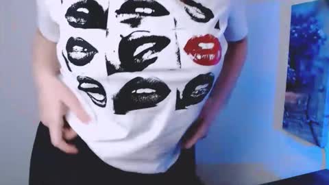 Snapshot of lizzy_koul chatting on 10.29.25 Lizzy3 online show from 10.29.25