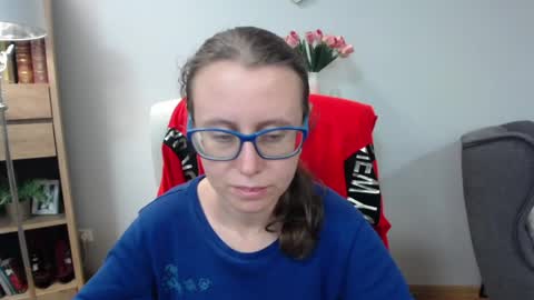 Snapshot of lizzy_sparkle chatting on 05.12.26 Lizzy online show from 05.12.26