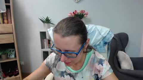 Snapshot of lizzy_sparkle chatting on 07.02.26 Lizzy online show from 07.02.26