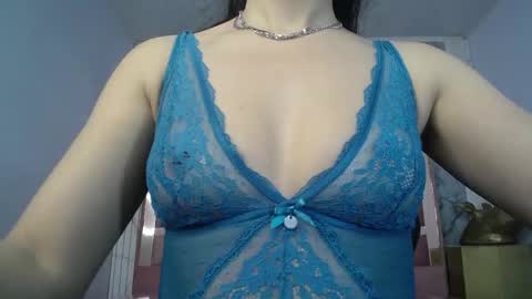 Snapshot of lizzyluk_ch chatting on 10.22.25 Lizzy SCHEDULE BROADCASTING Monday-Saturday 11am4pm Colombia online show from 10.22.25