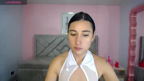 Lizzy SCHEDULE BROADCASTING Monday-Saturday 11am4pm Colombia online show from 11.23.25