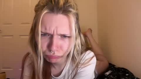 lizzybunny online show from 09.16.25