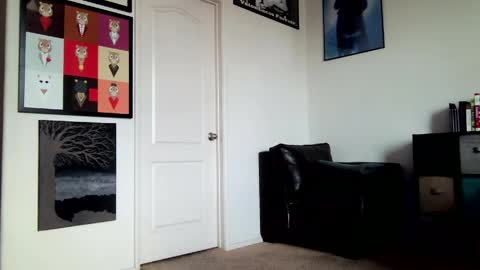 LL Cool Jake online show from 04.16.26