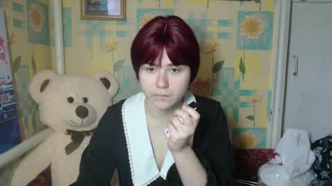 Snapshot of llevella chatting on 10.21.25 Sevy online show from 10.21.25