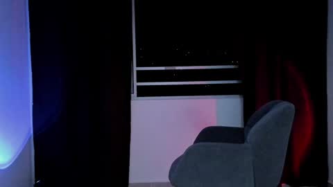 Snapshot of lnxmst chatting on 12.11.24 Lynx Mist online show from 12.11.24