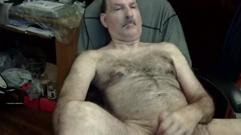 Snapshot of loades182025 chatting on 09.19.25 loades182025 online show from 09.19.25