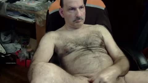 Snapshot of loades182025 chatting on 10.17.25 loades182025 online show from 10.17.25