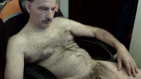 Snapshot of loades182025 chatting on 10.26.25 loades182025 online show from 10.26.25