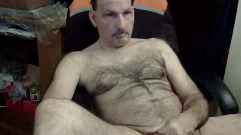 Snapshot of loades182025 chatting on 10.28.25 loades182025 online show from 10.28.25