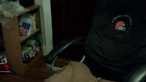 loades182025 online show from 03.23.26