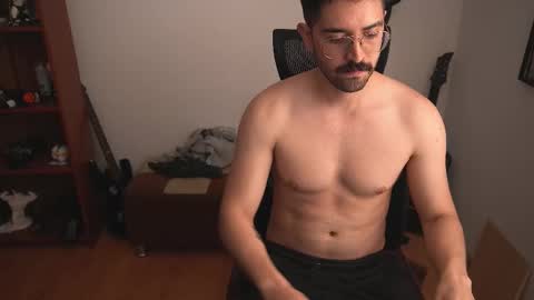 Lobito blanco Thefckingwolf main account online show from 09.25.25