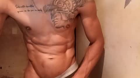 Snapshot of lobitorivera2308 chatting on 11.02.25 LOBO online show from 11.02.25