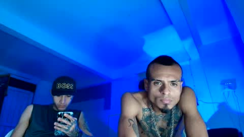 Snapshot of lobo_cockk chatting on 10.02.25 edwin online show from 10.02.25