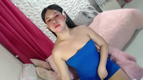 Snapshot of lobotara69 chatting on 03.08.25 Thea online show from 03.08.25