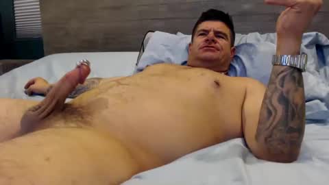 Snapshot of lockedin828 chatting on 11.08.25 lockedin828 online show from 11.08.25