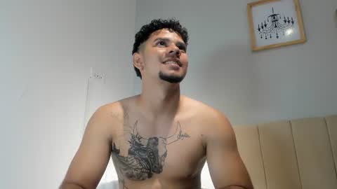 Snapshot of logan_9_ chatting on 06.18.26 logan online show from 06.18.26
